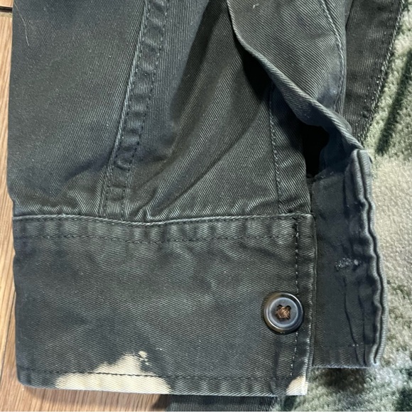 Chaps Ralph Lauren Olive Green Shacket - Picture 4 of 9